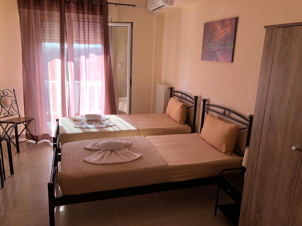 Nikolakakis Rooms Lavrio Lávrion Exterior foto