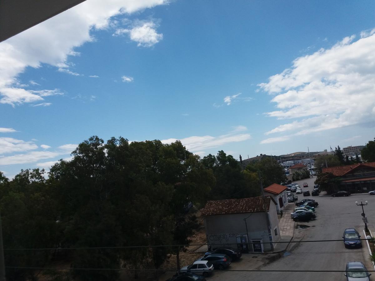 Nikolakakis Rooms Lavrio Lávrion Exterior foto